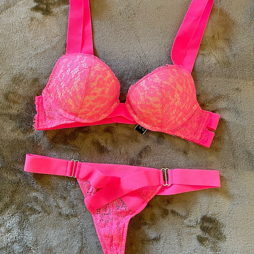 Victoria's Secret Pink Lace Bra Set